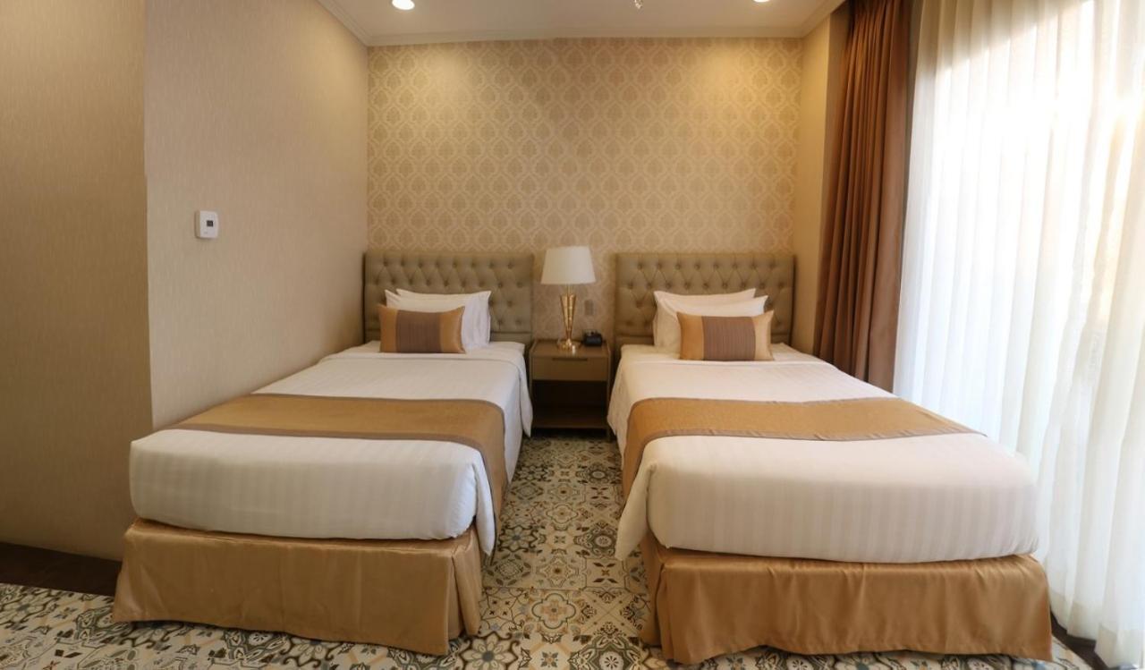 Rizal Park Hotel Manila Szoba fotó